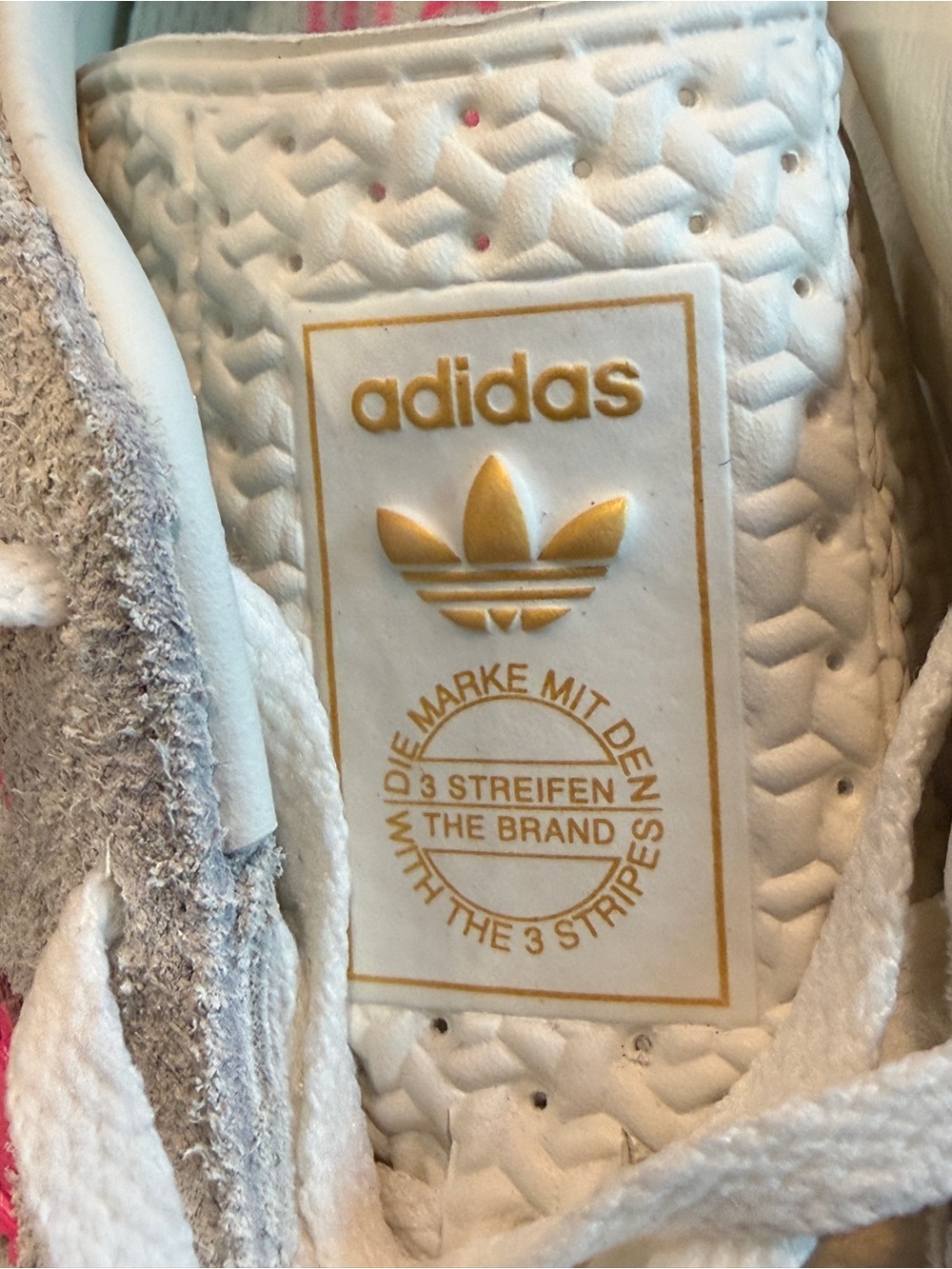 Adidas Gazelle Indoor Off White Lucid Pink Suede Sneakers JQ1096 Size 8-NWOT - Picture 7 of 11